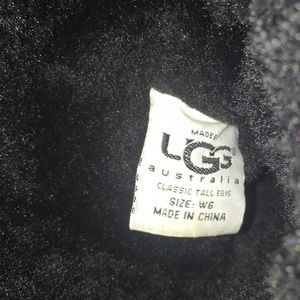Black UGGs